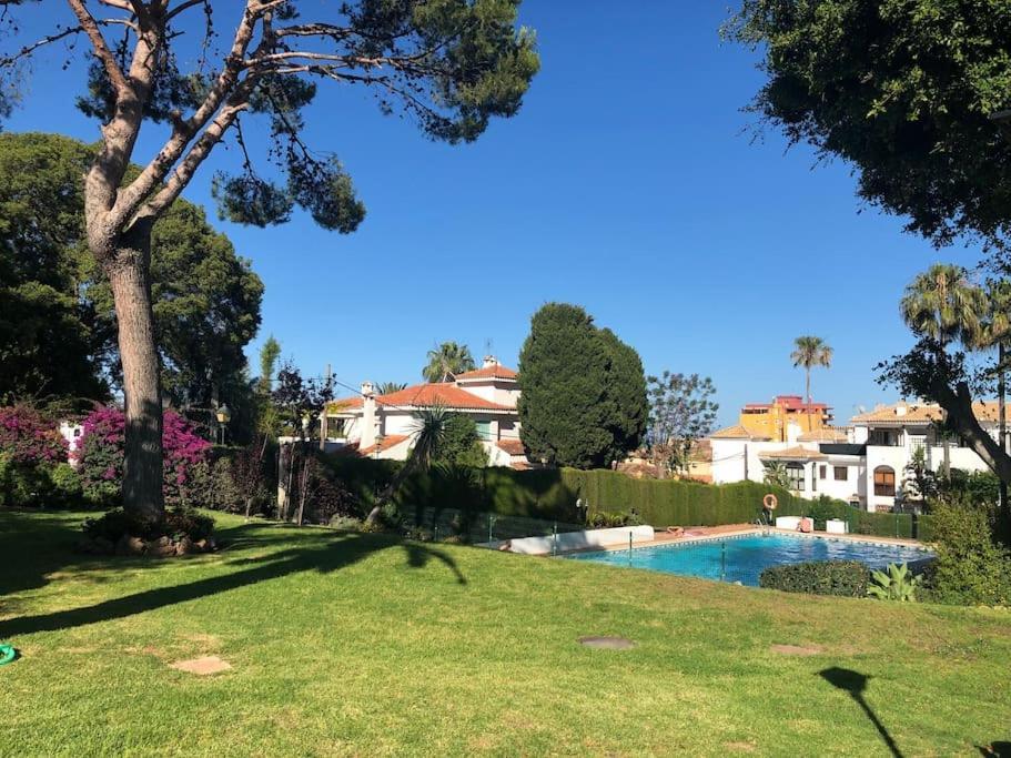 Apartamento Torremolinos 5 Personas + Parking + Piscina Todo El Ano Екстер'єр фото