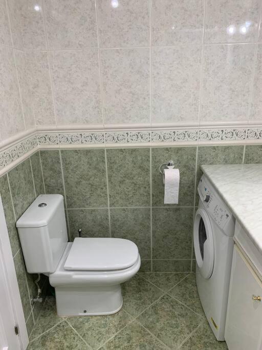 Apartamento Torremolinos 5 Personas + Parking + Piscina Todo El Ano Екстер'єр фото