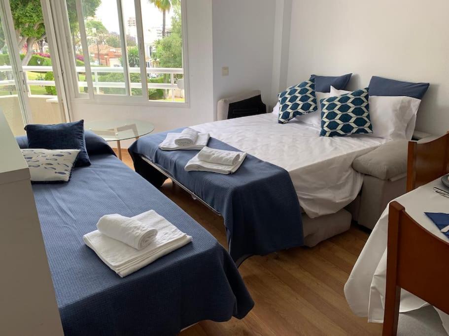 Apartamento Torremolinos 5 Personas + Parking + Piscina Todo El Ano Екстер'єр фото